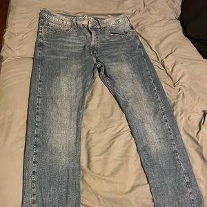 Signature Jeans By Levi Strauss & CO  Slim Straight 34w30l